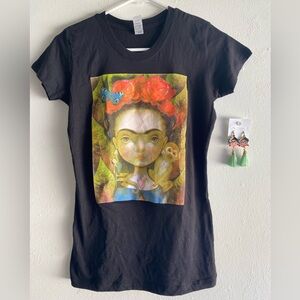 Frida Shirt & Earrings